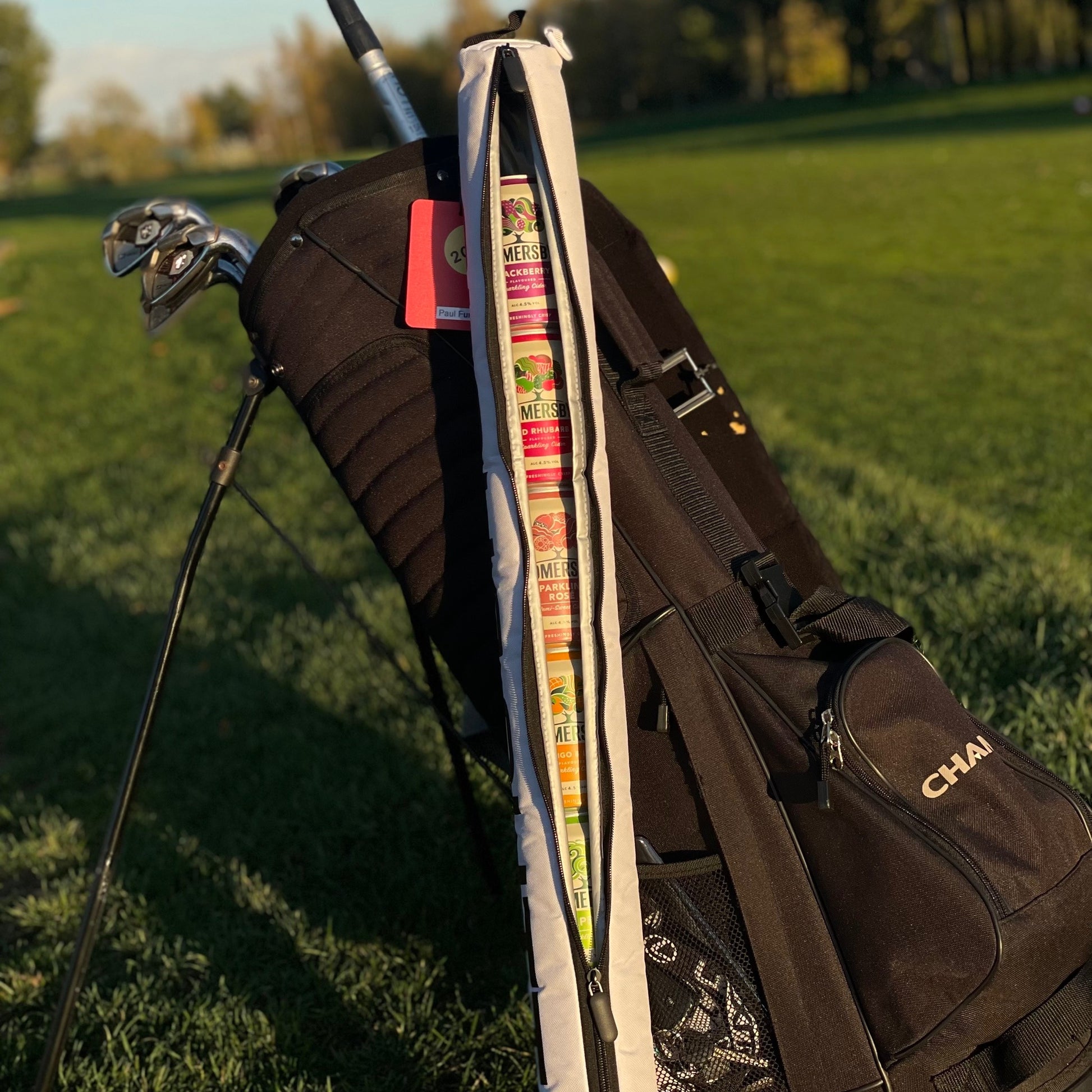 Beer Buddy is the ultimate golf course companion for anyone who loves a cold drink while playing a round of golf. Its round, insulated structure is designed to hold up to 5 large (0,5l) or 7 regular (0,33l) cans and fits into most standard sized golf bags. Its discreet design keeps your drinks cold and hidden from other players, making sure you're always refreshed and ready for your next shot.
